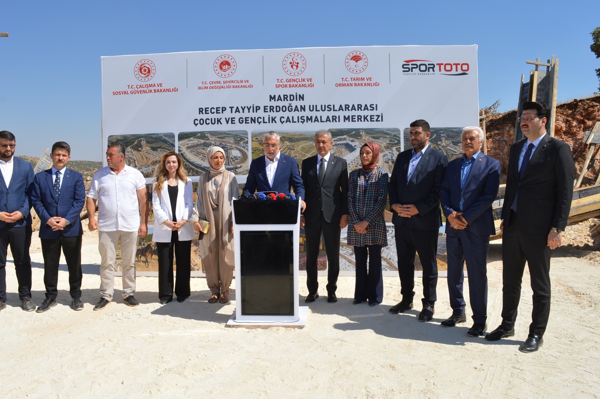 Bakan Işıkhan: Mardin\'den Aziz Sancar\'lar Yetişmeye Devam Etsin