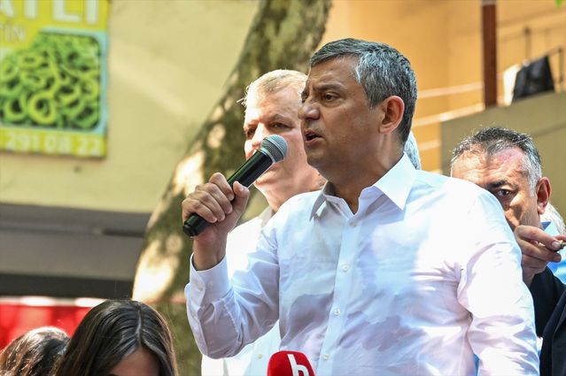 Özgür Özel: Çok yakında ya bir yol açacağız ya da bulacağız