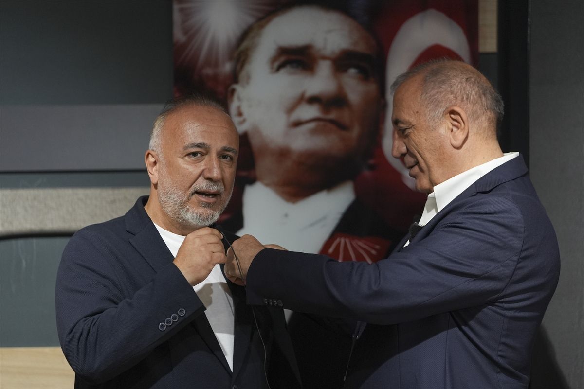 CHP\'ye 200 Yeni Üye Katıldı