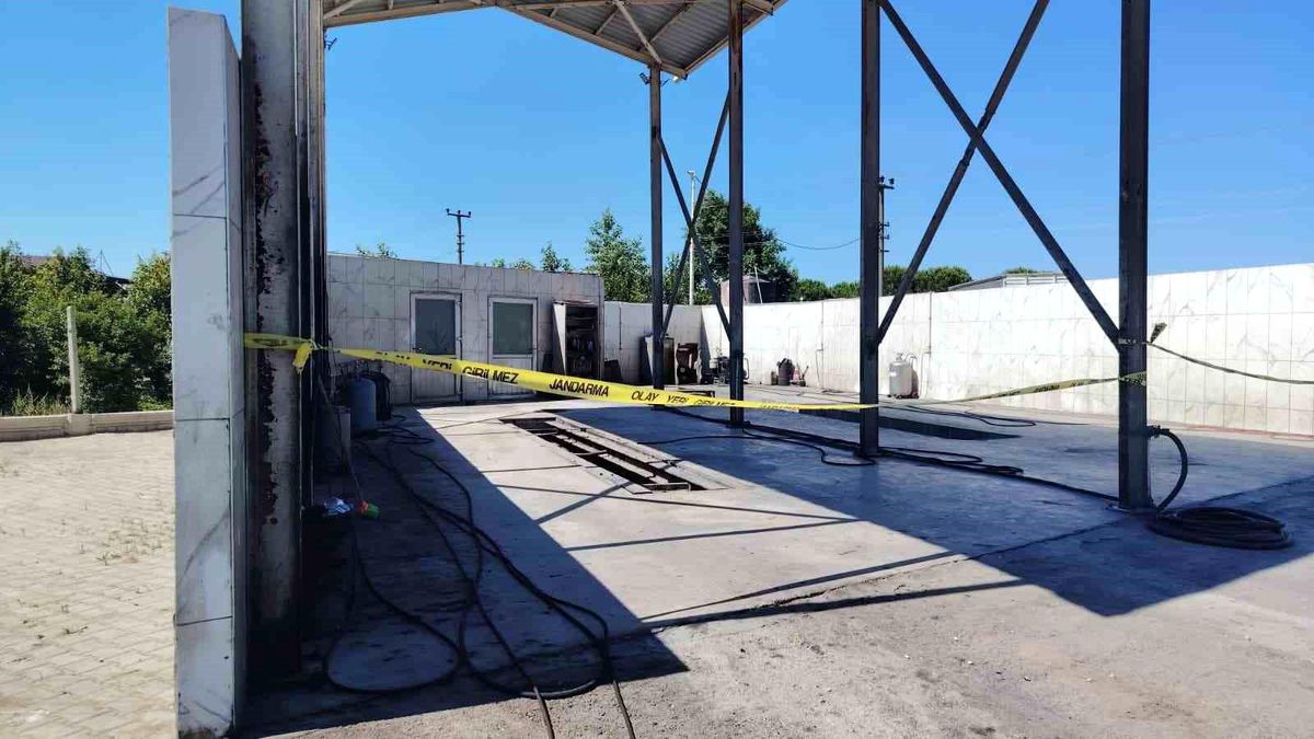 Yalova\'da Elektrik Kazasında Baba ve Oğul Hayatını Kaybetti