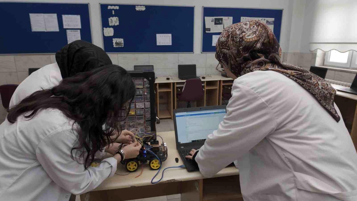 Niğde Lisesi\'nden Üretken Eğitim