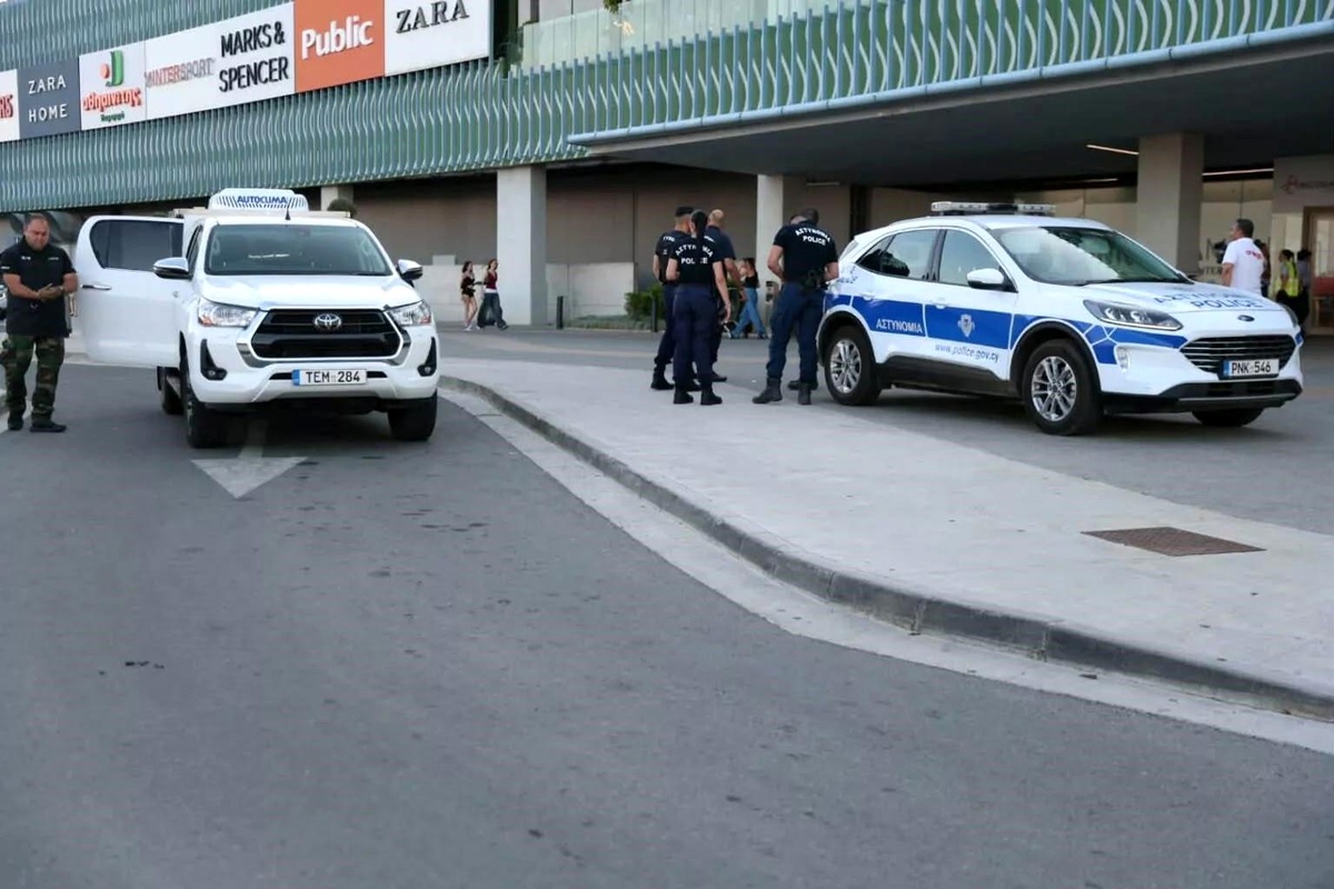 Lefkoşa\'da Bombalı Tehdit Paniği