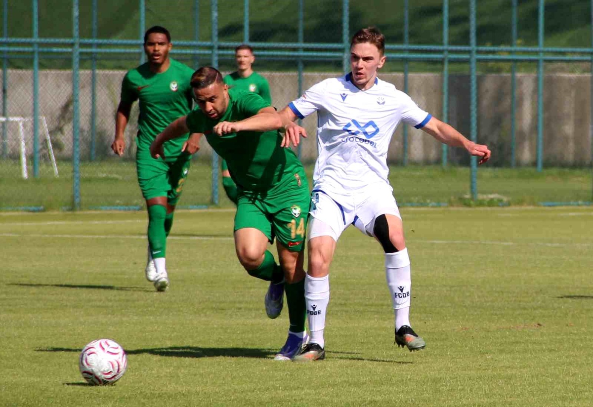 Amed Sportif, Dinamo Batumi\'ye 2-0 Yenildi