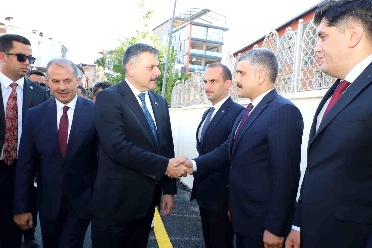 İçişleri Bakanı Çiftçi Hakkari\'de