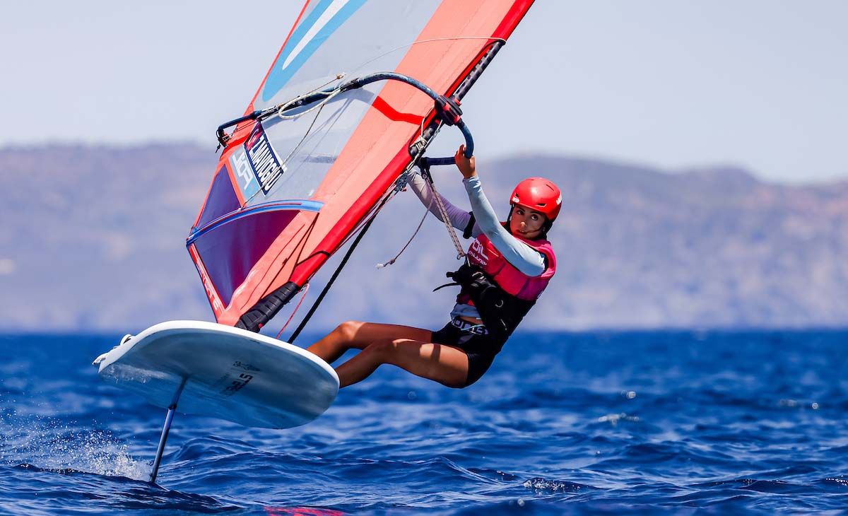 İzmirli Gen&ccedil; Windsurf&ccedil;ulardan D&uuml;nya Şampiyonluğu!