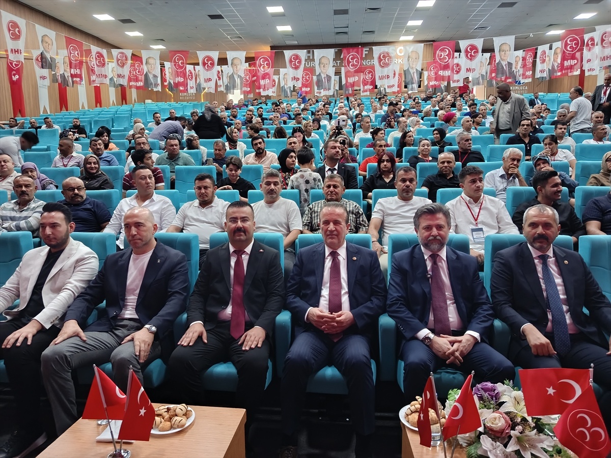MHP Kumluca Kongresi Yapıldı