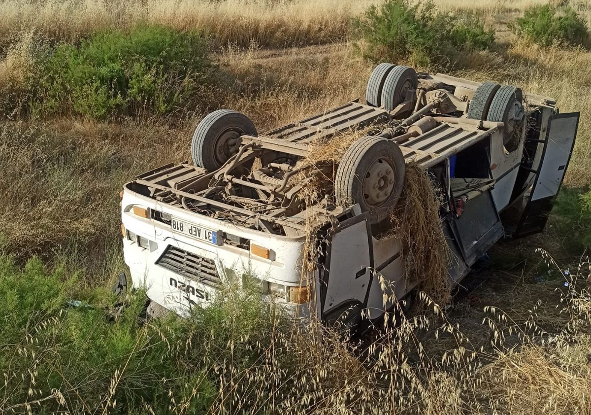 Amasya\'da Tarım İşçilerini Taşıyan Minibüs Devrildi