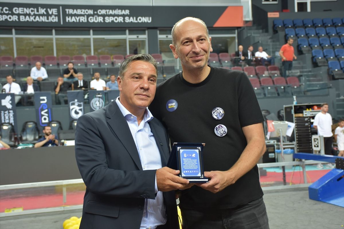 Trabzon\'da Robot Turnuvası Düzenlendi