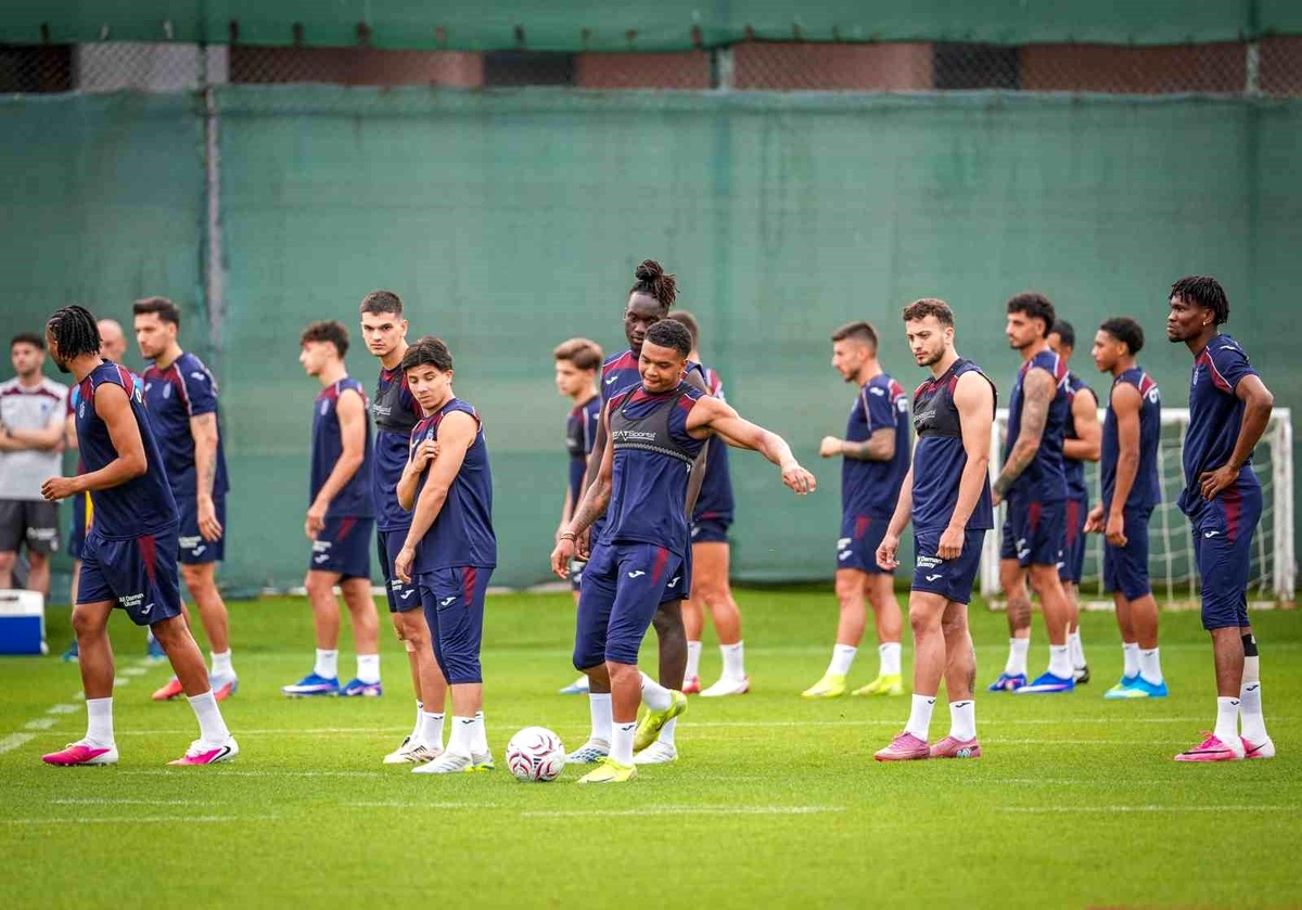 Trabzonspor Antrenmanlarında Neşe Dolu Görüntüler