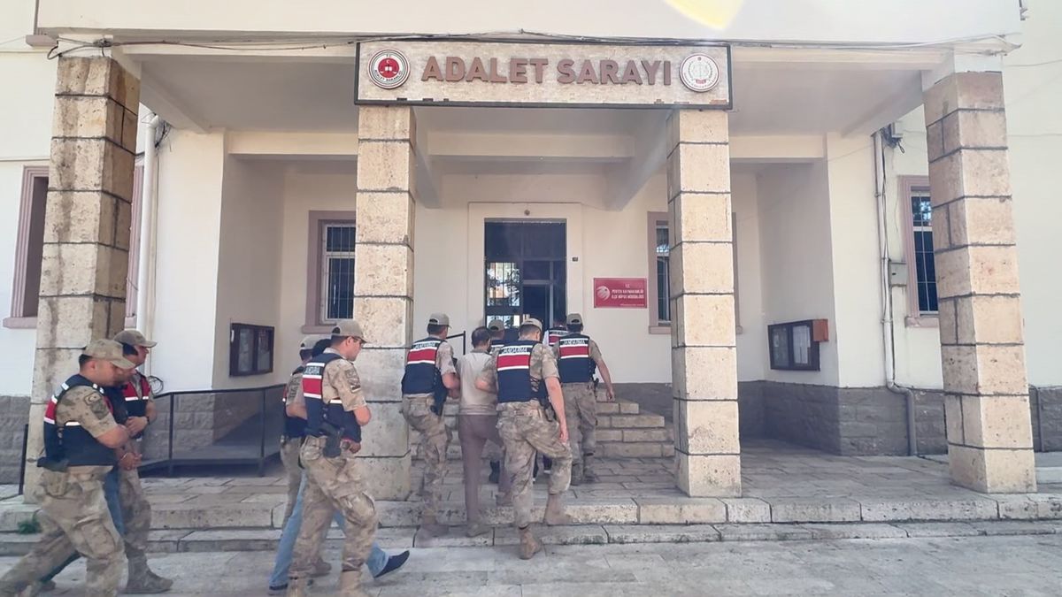 Sanal Dolandırıcılık Operasyonu: 11 Tutuklama