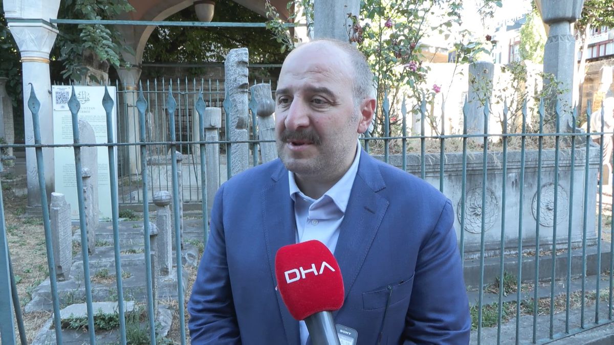 15 Temmuz Şehitleri Şehzadebaşı\'nda Anıldı
