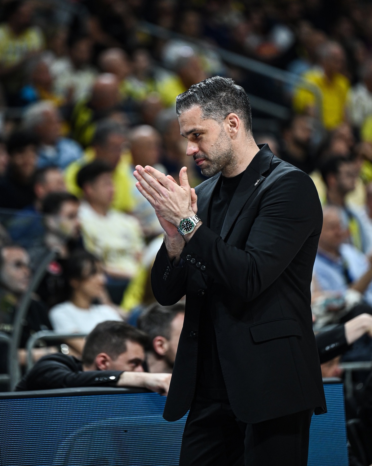 Beşiktaş Alimpijevic ile Sözleşme Yeniledi