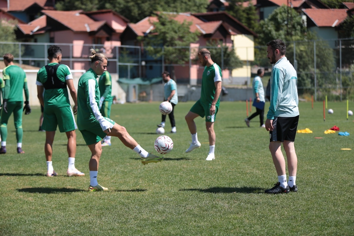 Bursaspor Bolu\'da Kamp Yapıyor