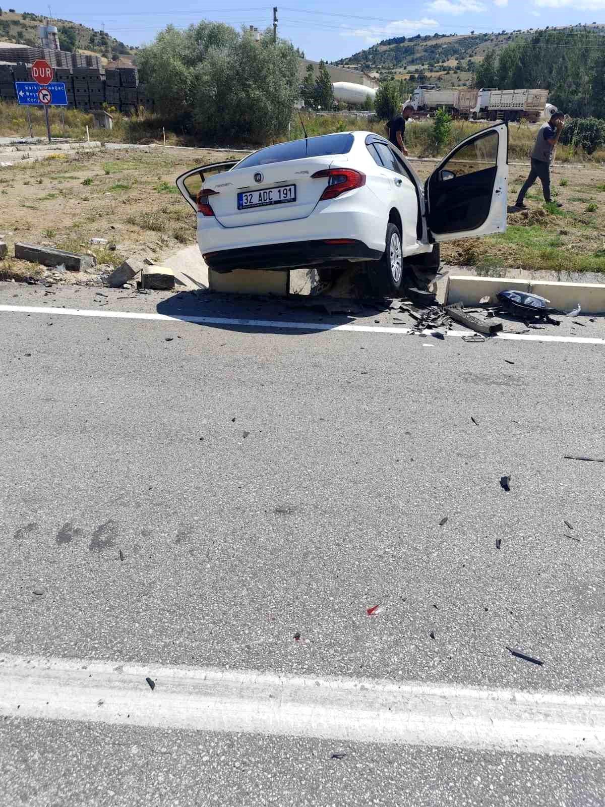 Yalvaç\'ta Trafik Kazası: 1 Yaralı