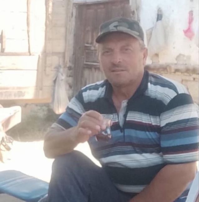 Kiraz yiyen çift zehirlenerek hayatını kaybetti