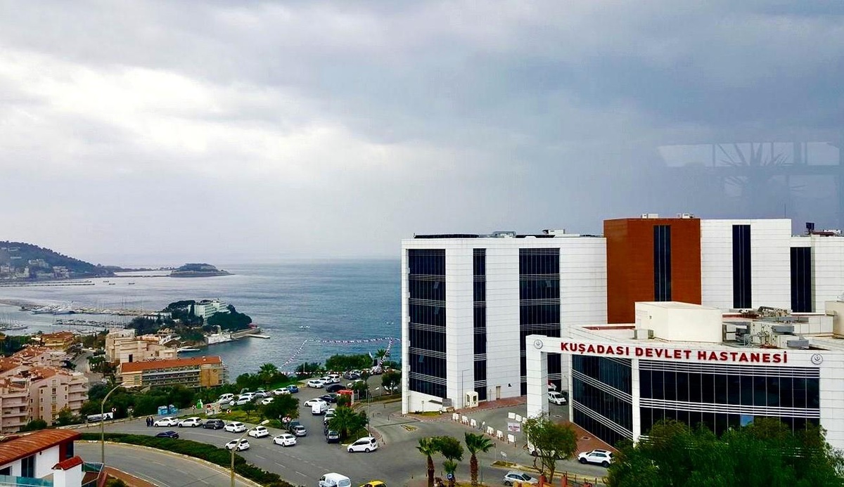 Kuşadası\'nda Otel Zehirlenmesi İddiası