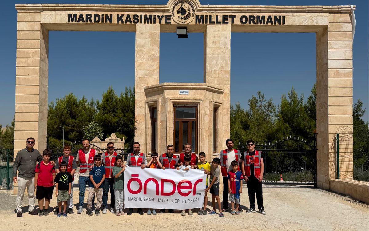 Mardin Önder\'den çevre bilinci için orman temizliği etkinliği