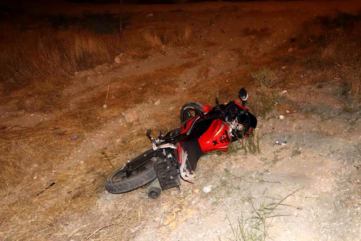 Karaman\'da Motosiklet Kaza Yaptı