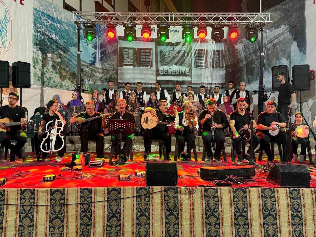 Kemaliye\'de Eğin Fasılı Şenliği Coşkuyla Gerçekleşti