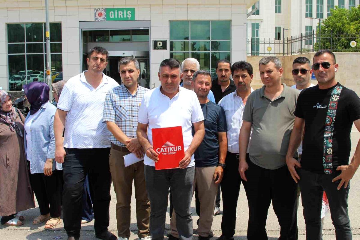 Adana\'da Dolandırıcılık Davası Başladı