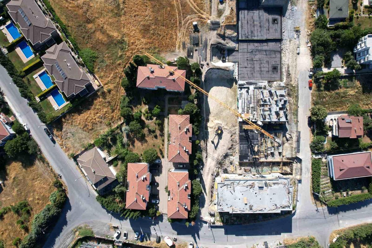 Beylikdüzü\'nde imar planı değişikliği 30 hanelik siteyi mağdur etti