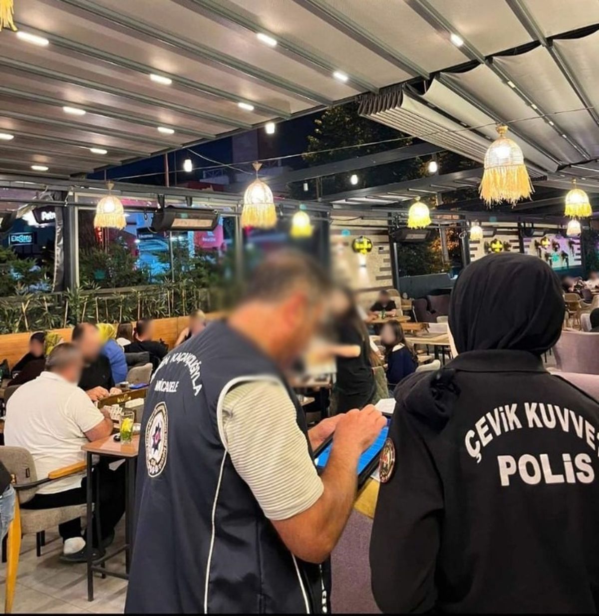 Bursa\'da Göçmen Kaçakçılığına Baskın