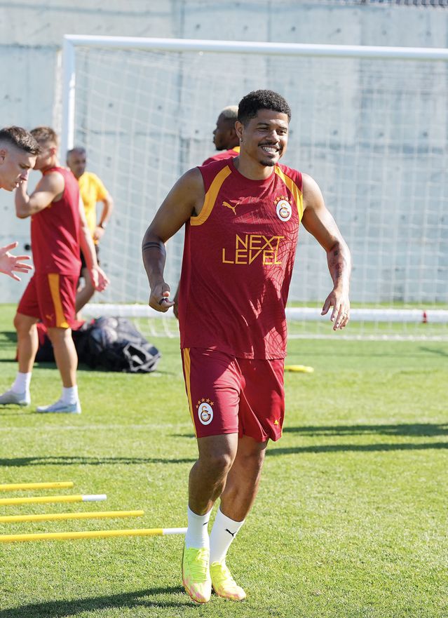 Galatasaray Yeni Sezon Hazırlıklarına Devam Ediyor