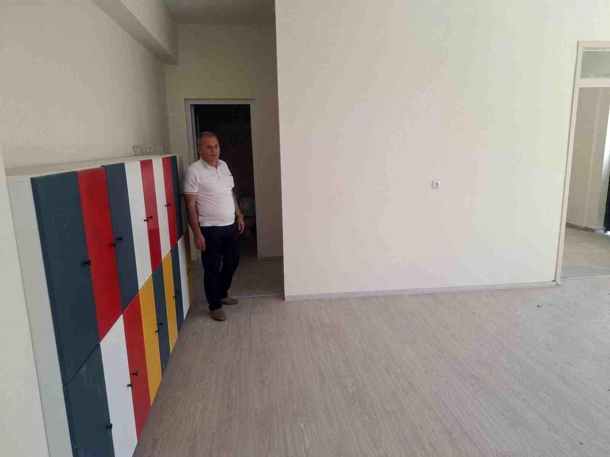 Yıldıray Demirtaş, Yeniköy İlkokulu\'nu Ziyaret Etti