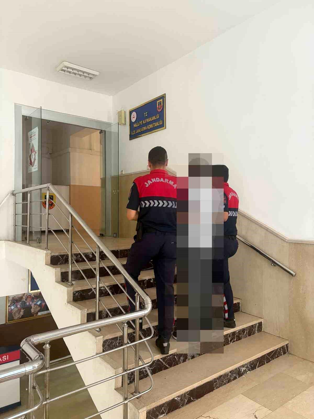 Hırsızlık Zanlısı Şanlıurfa\'da Yakalandı