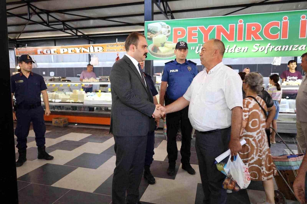 Kaymakam Battal Pazarı Ziyaret Etti