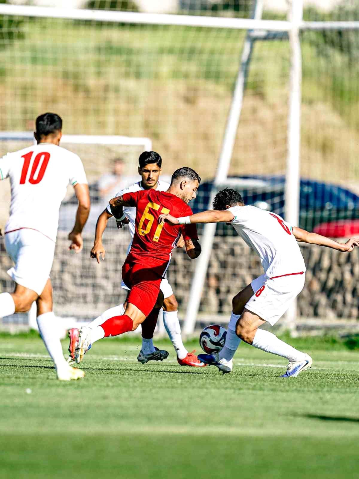 Kayserispor Kampını Tamamladı