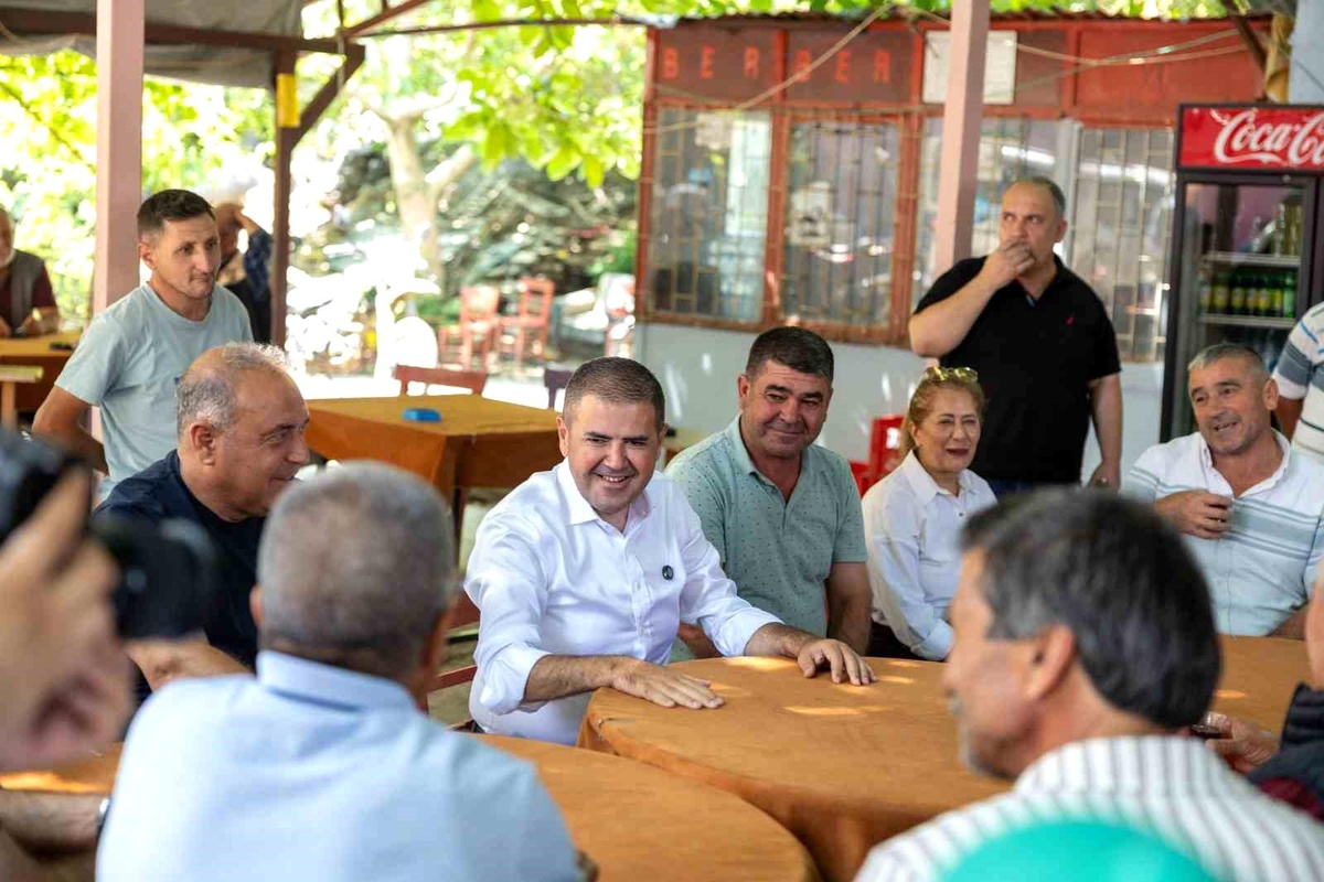 Mezitli\'de kırsal mahallelere hizmet mesaisi