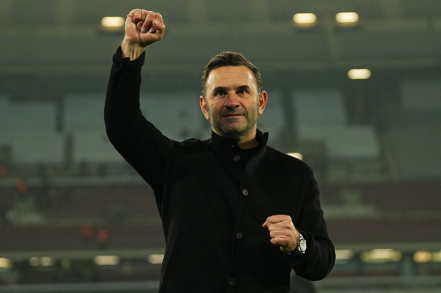 Okan Buruk Galatasaray tarihine geçti