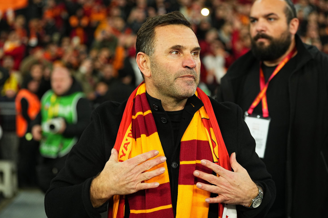 Okan Buruk Galatasaray tarihine geçti