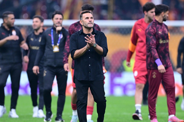 Okan Buruk Galatasaray tarihine geçti