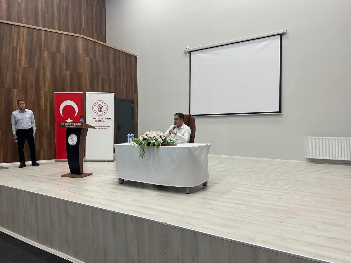 Sason\'da Muhtarlarla İstişare Toplantısı