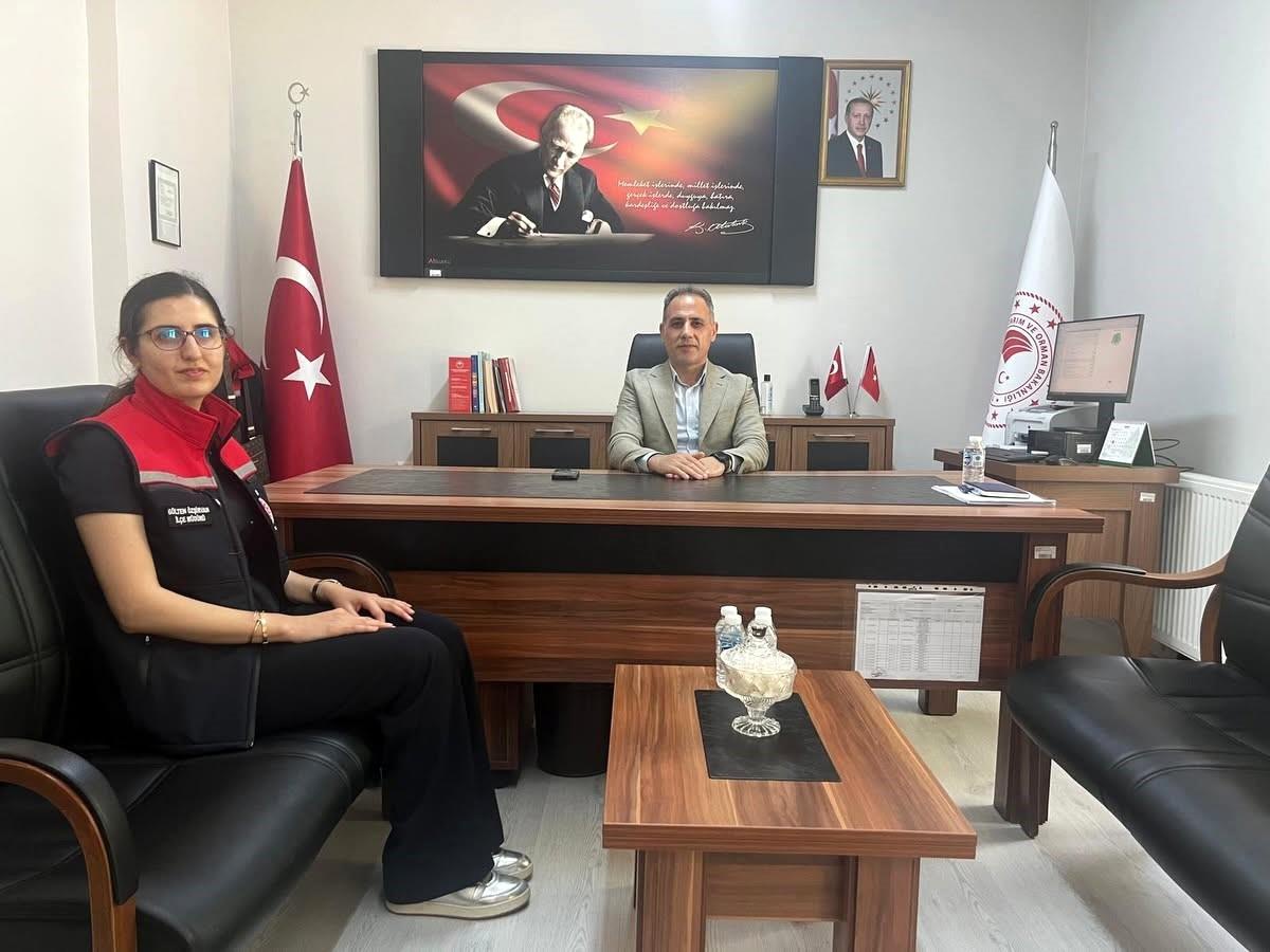 Tarım Müdürü Aydın, Susuz\'u Ziyaret Etti