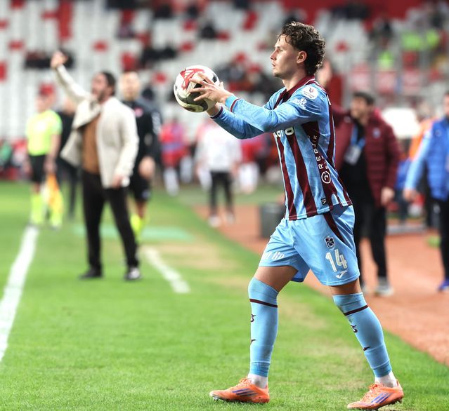 Trabzonspor, Fjortoft’u Molde’ye Gönderdi