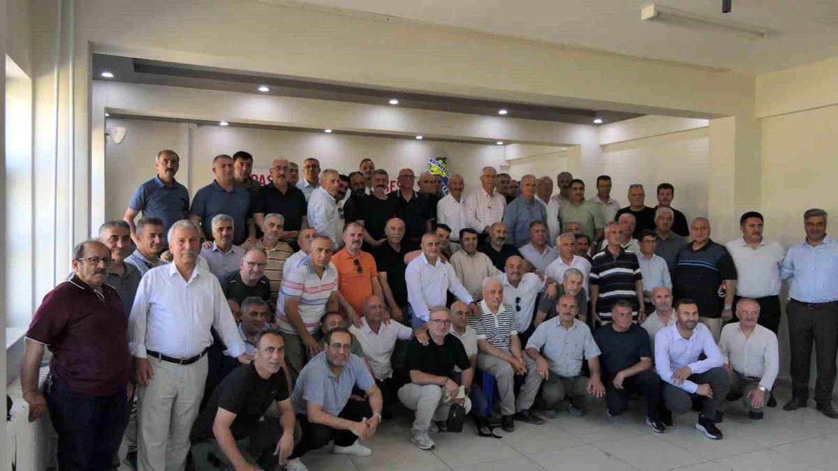 Alpaslan Lisesi Mezunları Buluştu