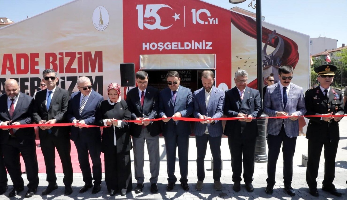 Kütahya’da 15 Temmuz Anma ve Deneyimleme Çadırı Açıldı