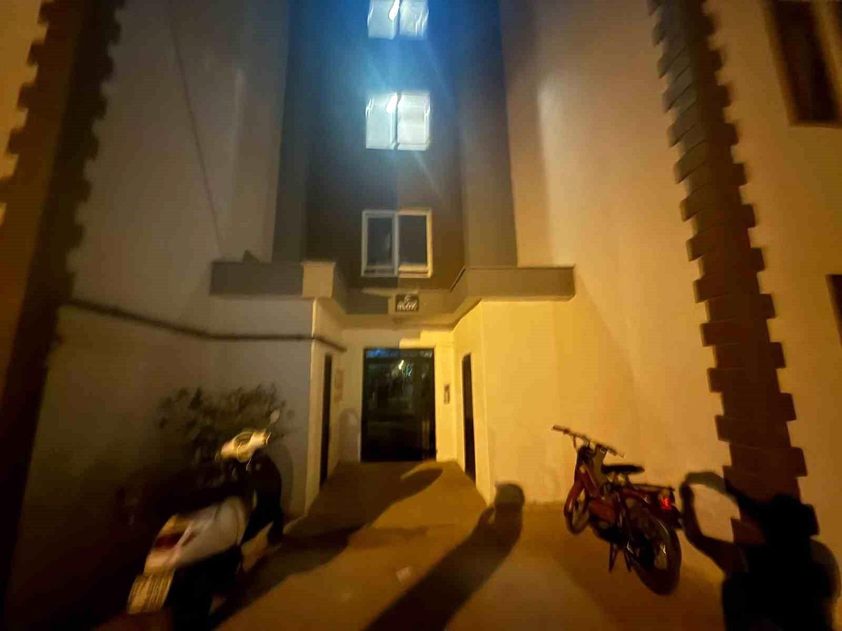 Antalya\'da Seçici Ayakkabı Hırsızı Yakalandı