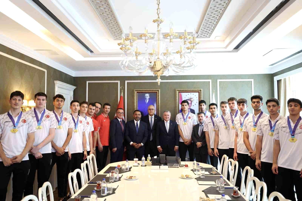 TVF Spor Lisesi'nden Dünya Şampiyonluğu