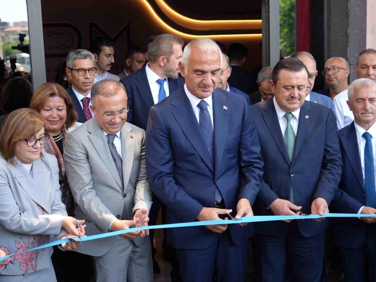 Gaziantep’e Dijital Sanat Müzesi açıldı
