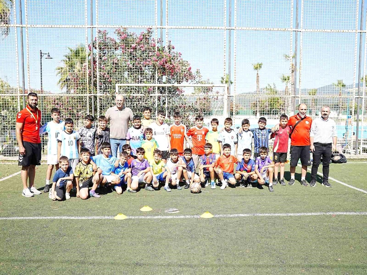 Başkan Zencirci, yaz spor kurslarını ziyaret etti