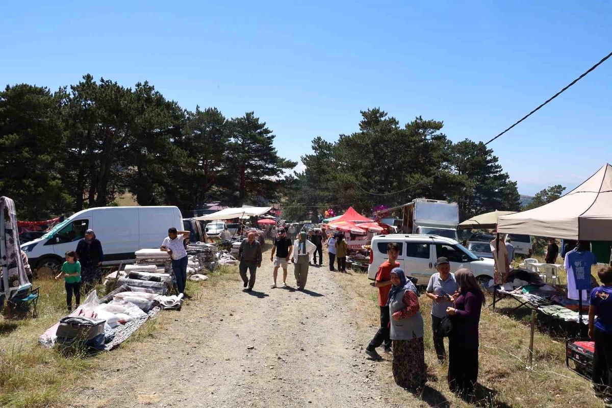Bengü Yaylası\'nda 30. yıl coşkusu: Gurbet ile sıla yeniden buluştu