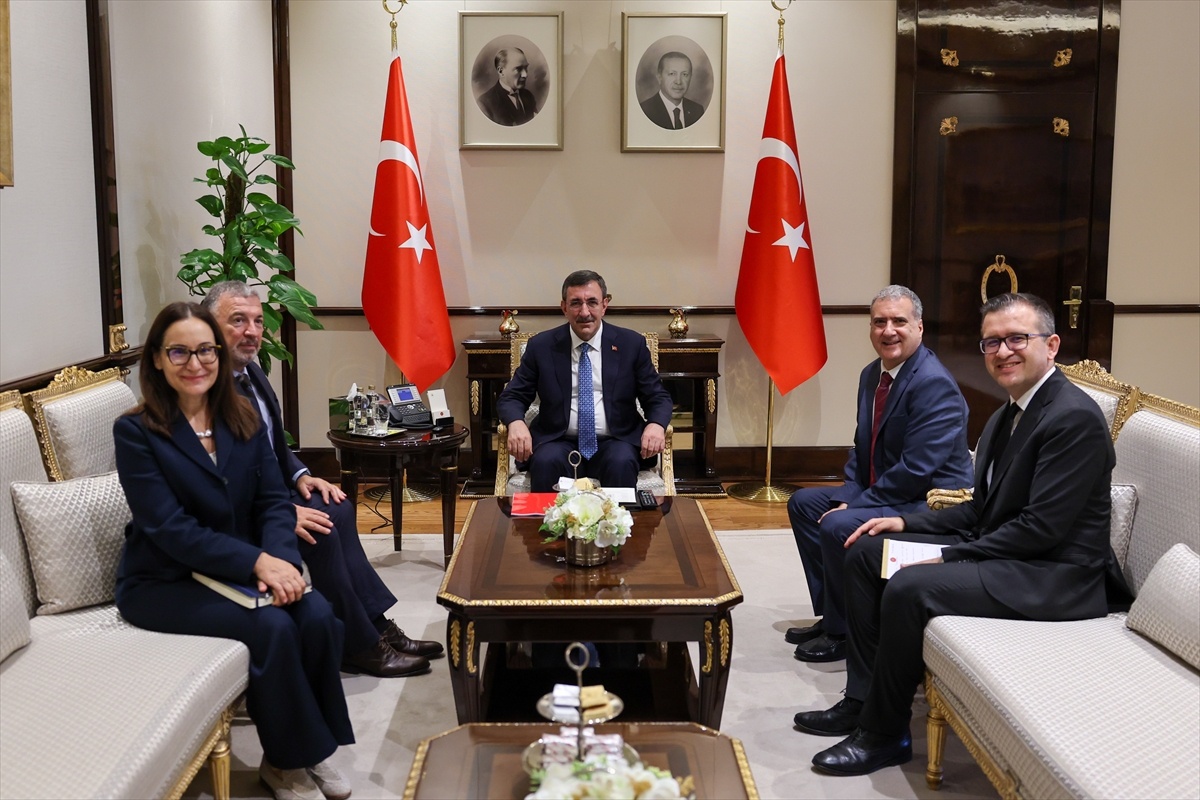 Yılmaz, Yeni Dünya Bankası Direktörünü Kabul Etti
