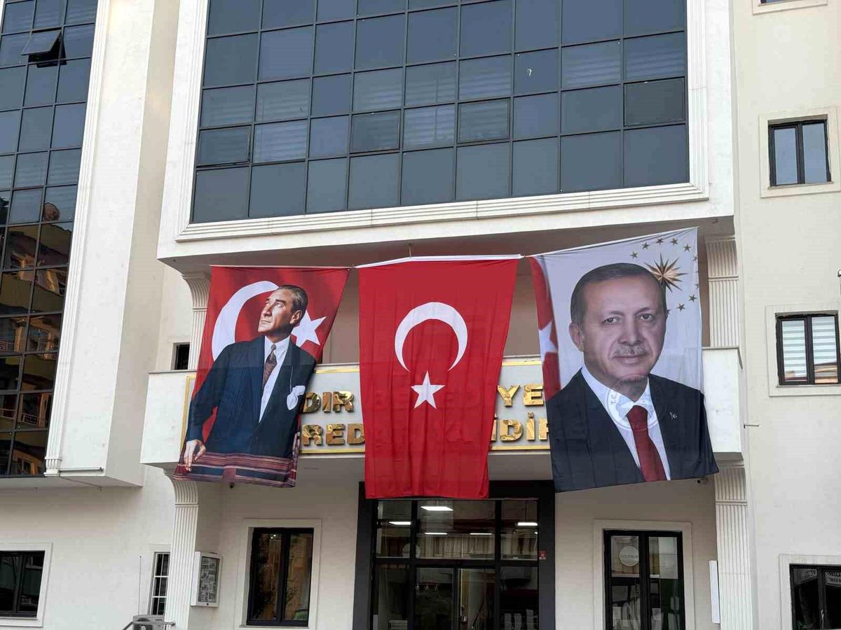 Iğdır\'da 15 Temmuz etkinlikleri öncesi Erdoğan posteri