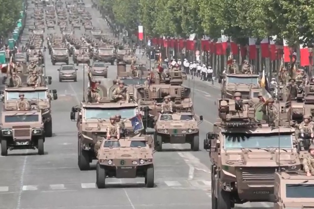 Fransız ordusundan Avengers’lı gövde gösterisi: Kıyamet mi geliyor?