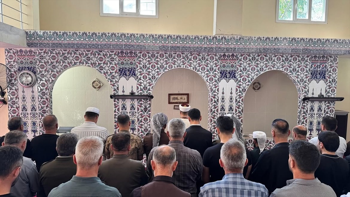 Beytüşşebap\'ta Gıyabi Cenaze Namazı