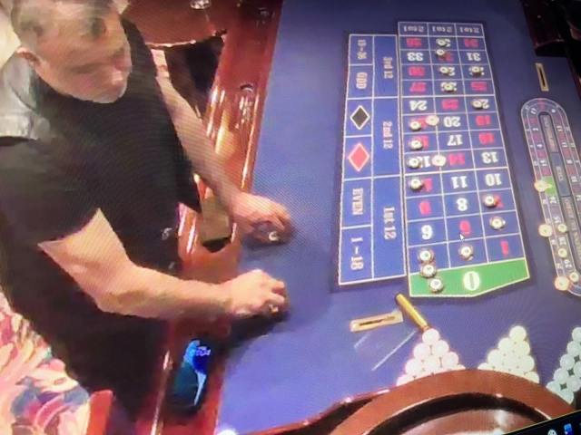 Haluk Levent'in kumarhanedeki görüntüleri ortaya çıktı